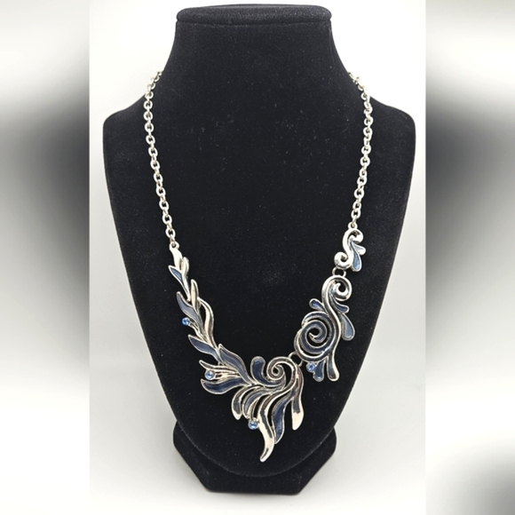 Jewelry - 🟢3/$19🟢 Designer UK Blue Enamel AB Rhinestone Flame Swirl Necklace Silver